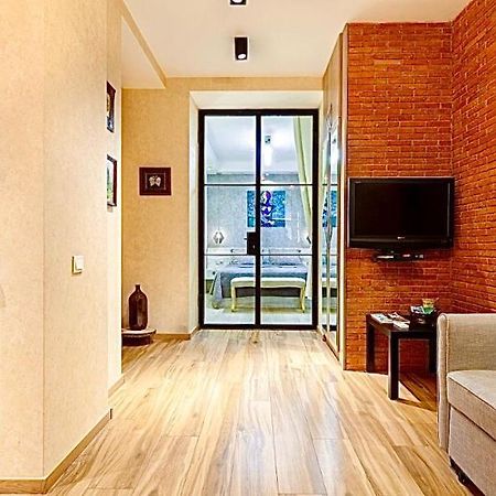 Very Center Of The Old City-Stylish Apartment Tbilisi Buitenkant foto
